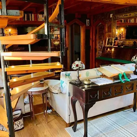 Chalet Con Piscina Privada • La Casita Del Tera Micereces de Tera