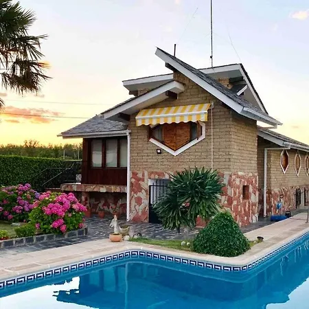 Chalet Con Piscina Privada • La Casita Del Tera *