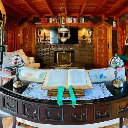Chalet Con Piscina Privada • La Casita Del Tera Villa Micereces de Tera